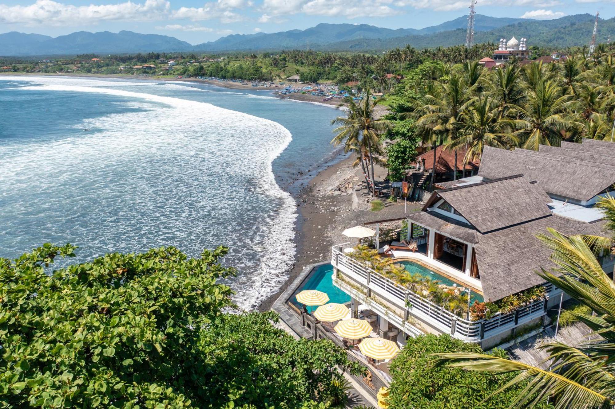 Hotel Bombora Medewi Pulukan Exterior foto